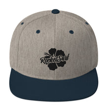 Carregar imagem no visualizador da galeria, Snapback Hat Black Flower