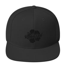 Carregar imagem no visualizador da galeria, Snapback Hat Black Flower